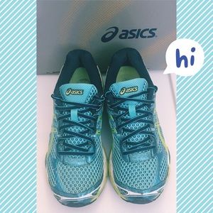 Asics Shoes - ๐ SALE ๐ASICS Gel Cumulus Running Shoes sz 8 Asics Shoes - ๐ SALE ๐ASICS Gel Cumulus Running Shoes sz 8